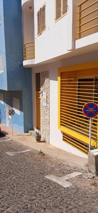 Apartamento Xandinha Amwilla Guesthouse 민델로 외부 사진