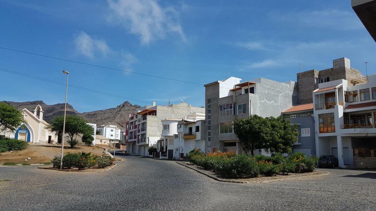 Apartamento Xandinha Amwilla Guesthouse 민델로 외부 사진